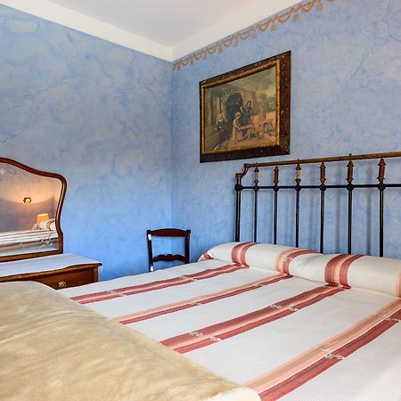 Casa Rural La Conejera Madrigalejo Del Monte Luaran gambar