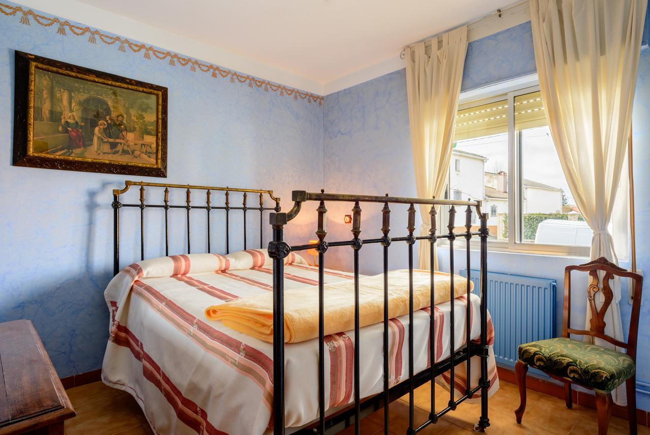 Casa Rural La Conejera Madrigalejo Del Monte Luaran gambar